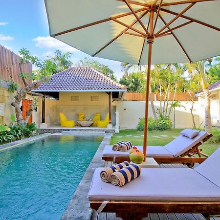Uma Lima Villa Batu Belig - Close To The Beach Canggu Dış mekan fotoğraf