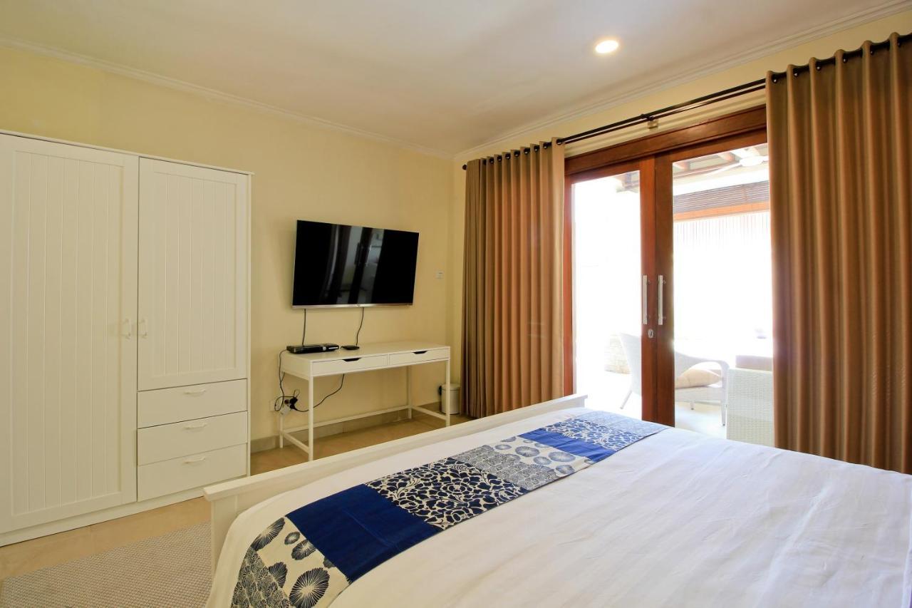 Uma Lima Villa Batu Belig - Close To The Beach Canggu Dış mekan fotoğraf