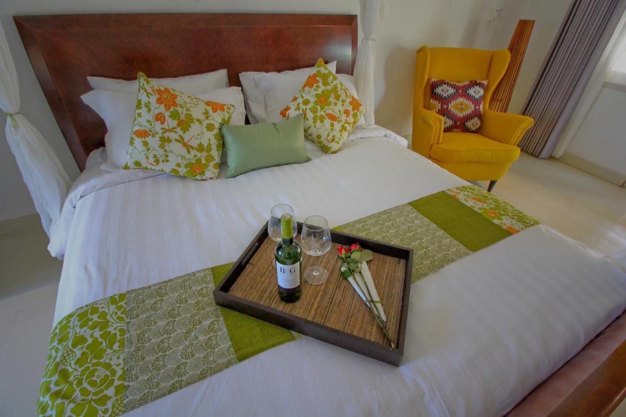 Uma Lima Villa Batu Belig - Close To The Beach Canggu Dış mekan fotoğraf