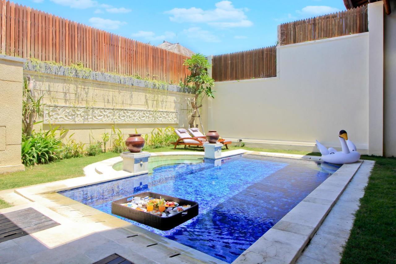 Uma Lima Villa Batu Belig - Close To The Beach Canggu Dış mekan fotoğraf