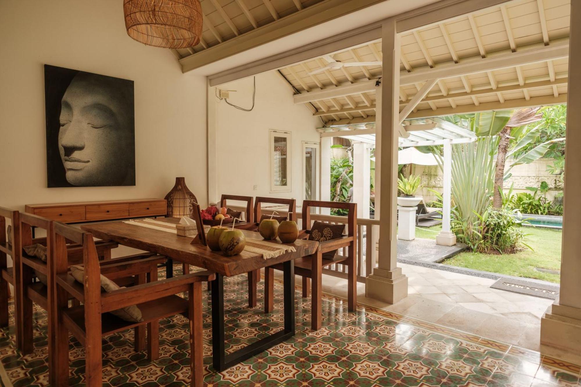 Uma Lima Villa Batu Belig - Close To The Beach Canggu Dış mekan fotoğraf