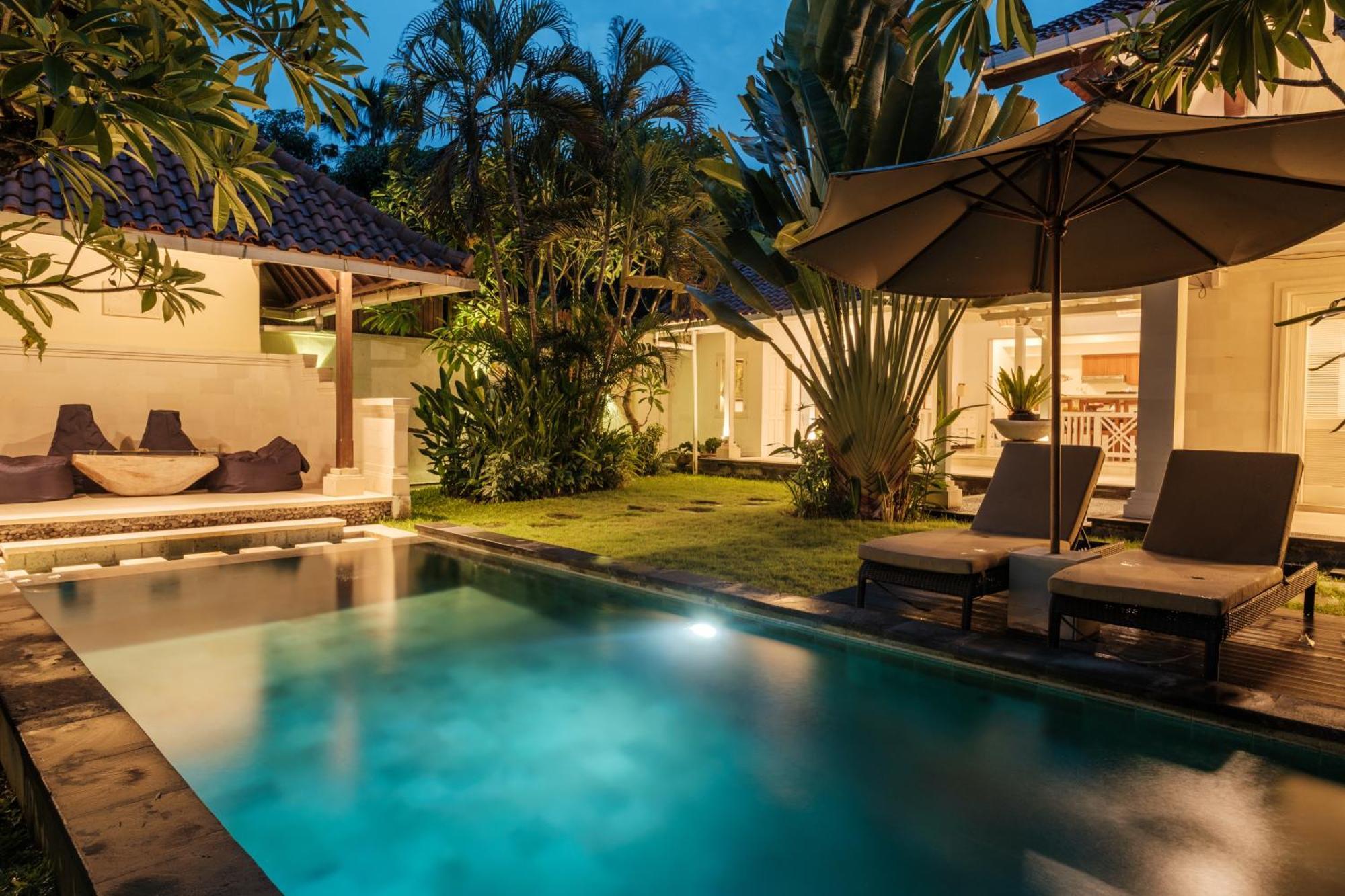 Uma Lima Villa Batu Belig - Close To The Beach Canggu Dış mekan fotoğraf