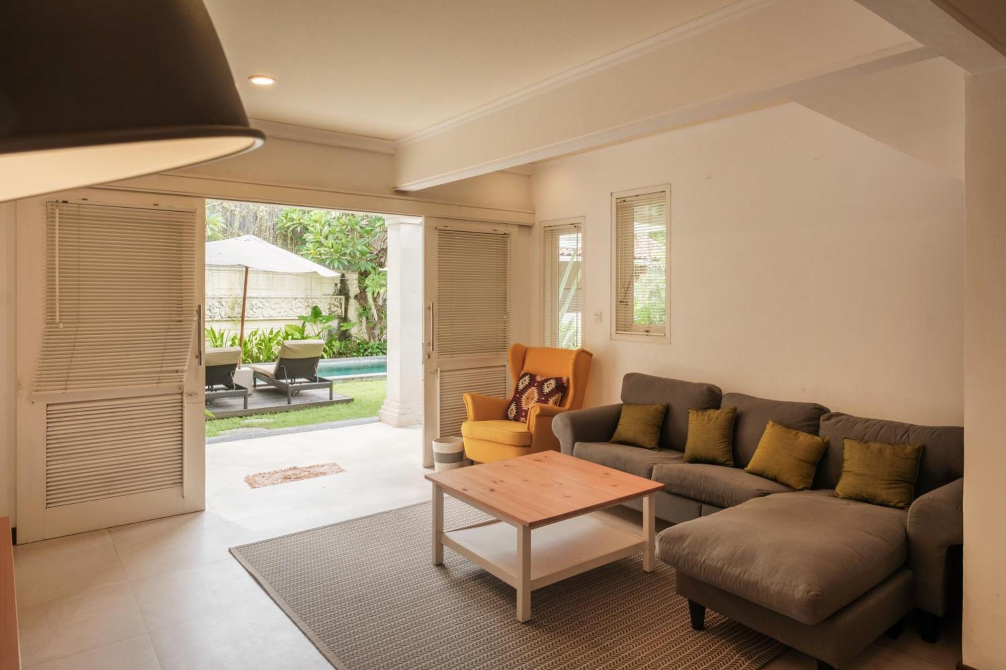 Uma Lima Villa Batu Belig - Close To The Beach Canggu Dış mekan fotoğraf