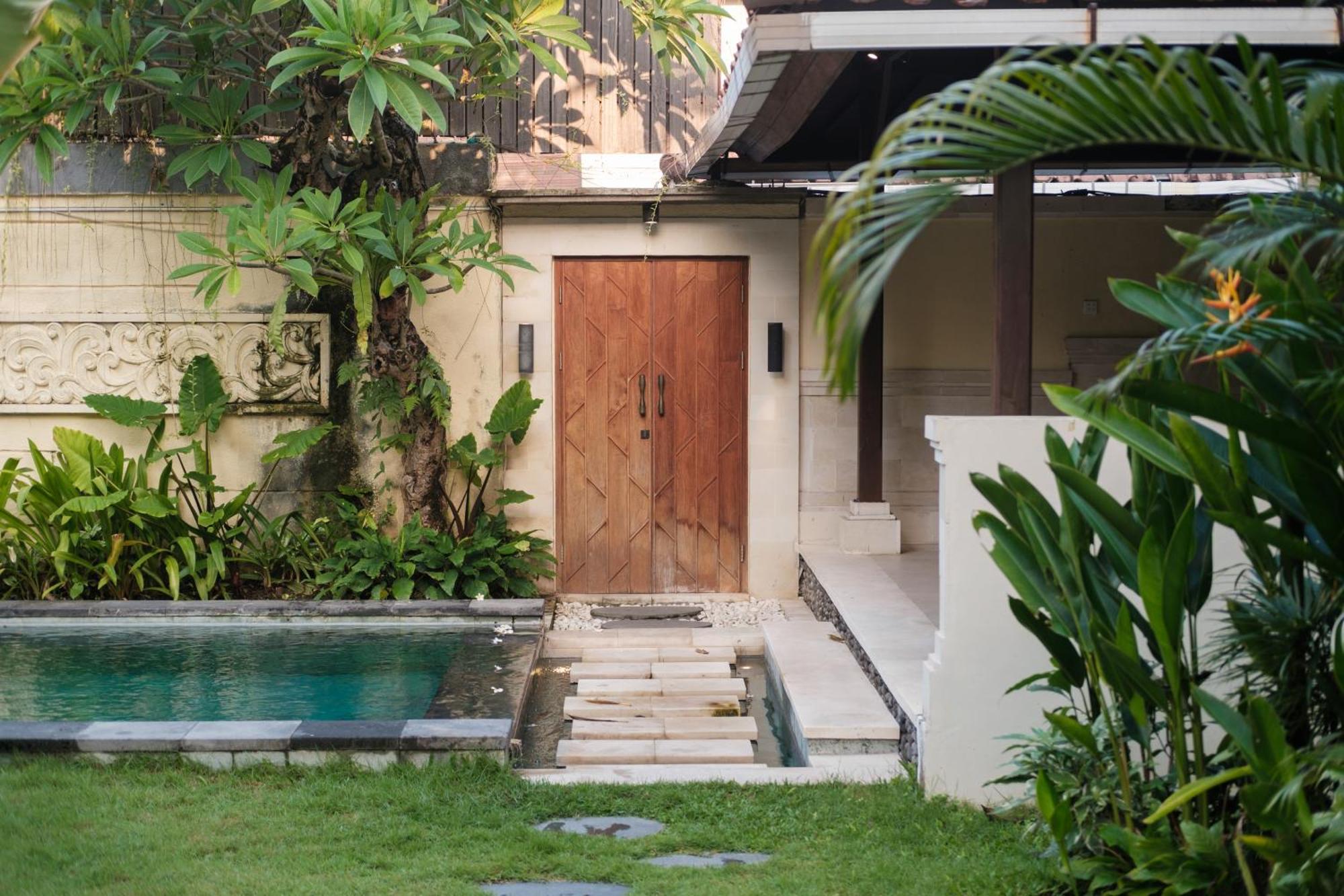Uma Lima Villa Batu Belig - Close To The Beach Canggu Dış mekan fotoğraf