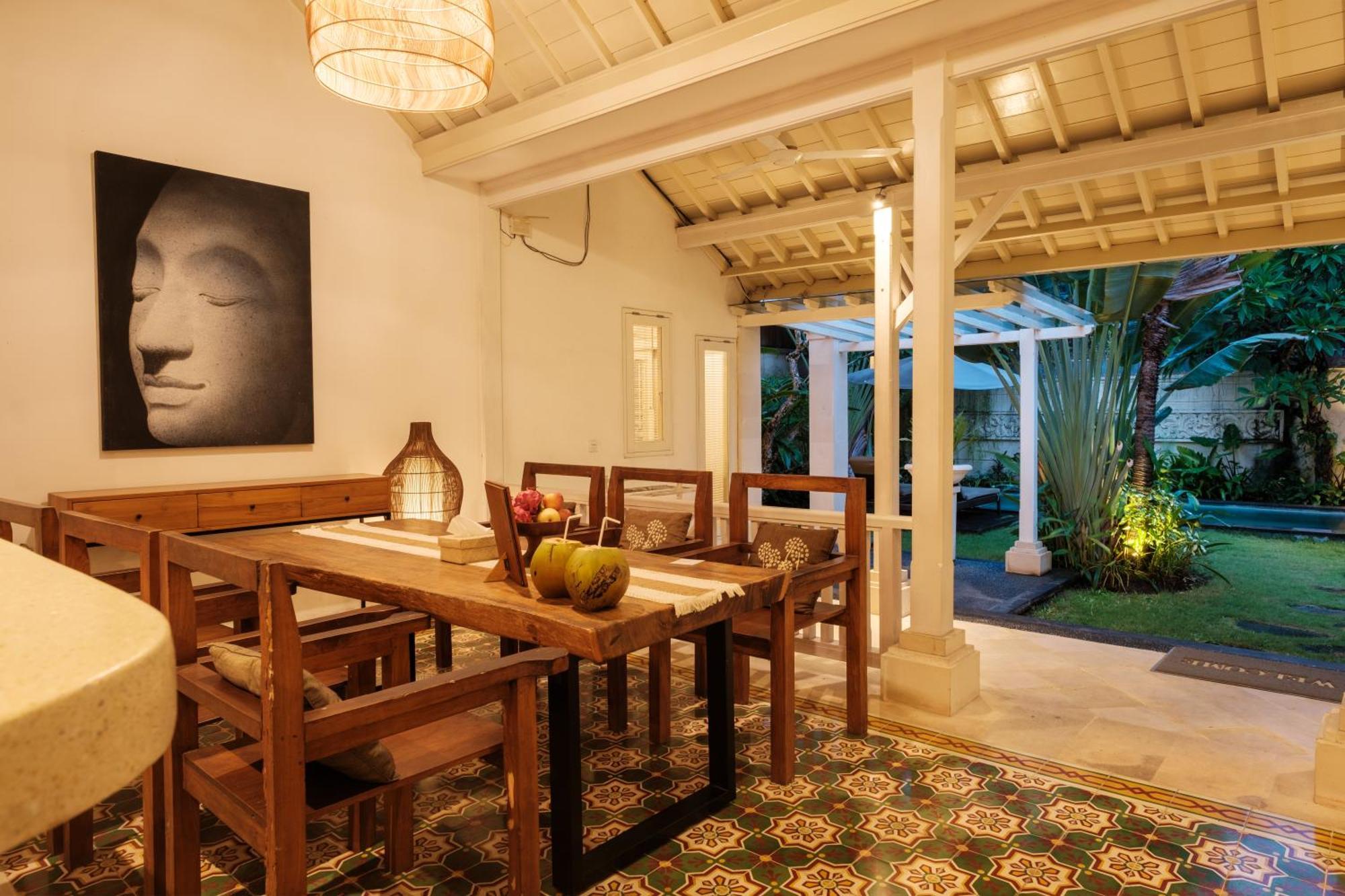 Uma Lima Villa Batu Belig - Close To The Beach Canggu Dış mekan fotoğraf