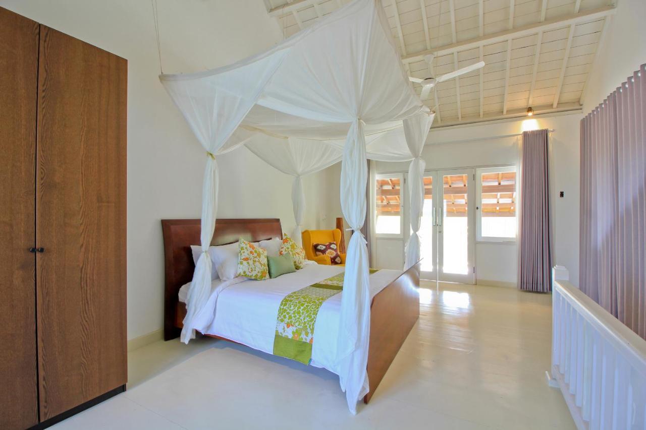 Uma Lima Villa Batu Belig - Close To The Beach Canggu Dış mekan fotoğraf