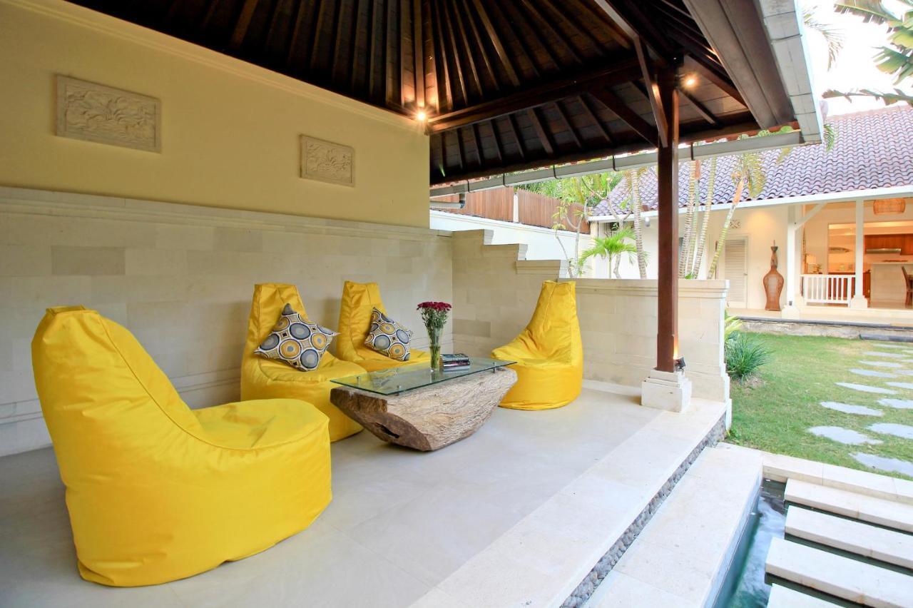 Uma Lima Villa Batu Belig - Close To The Beach Canggu Dış mekan fotoğraf