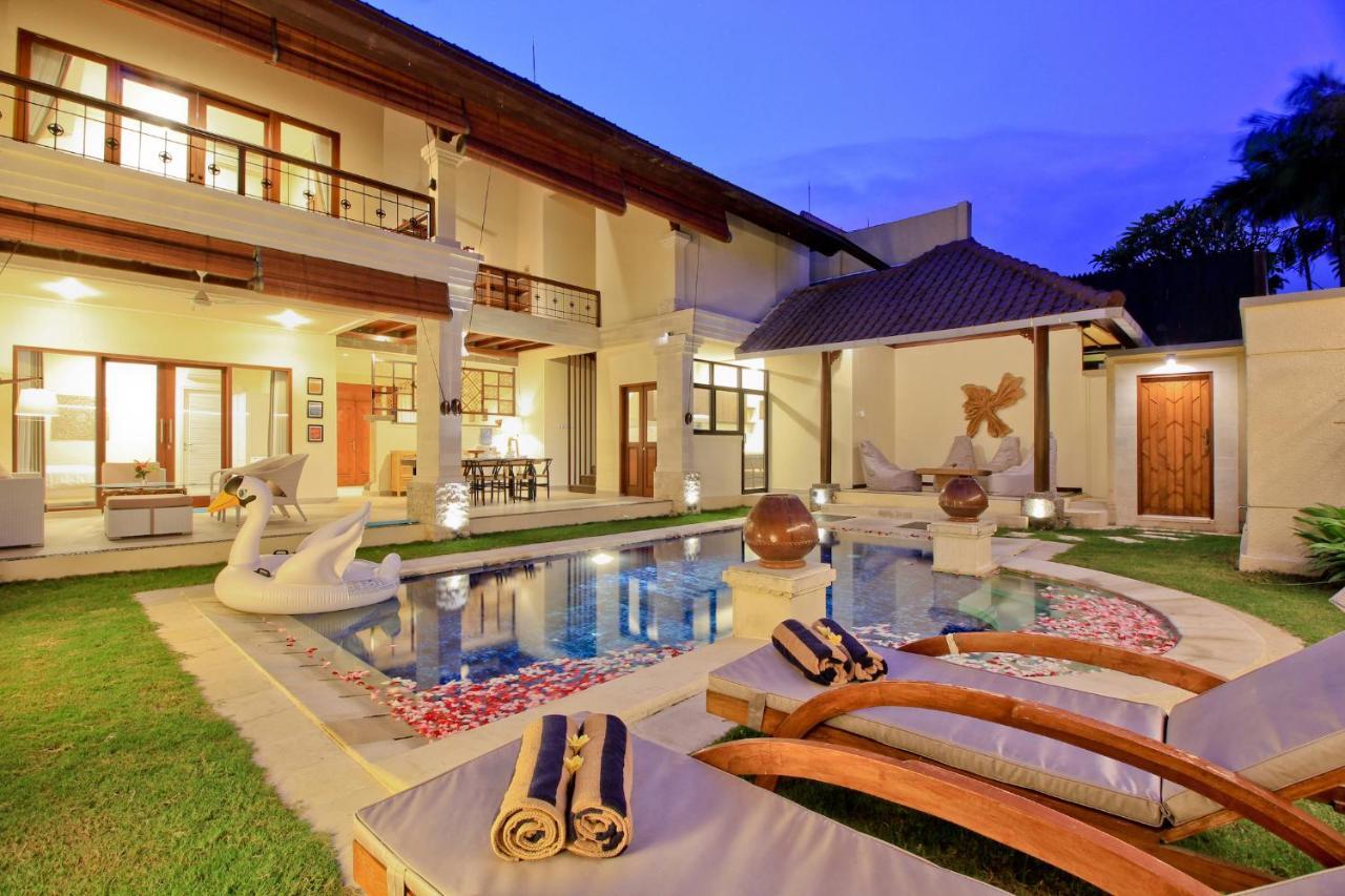Uma Lima Villa Batu Belig - Close To The Beach Canggu Dış mekan fotoğraf