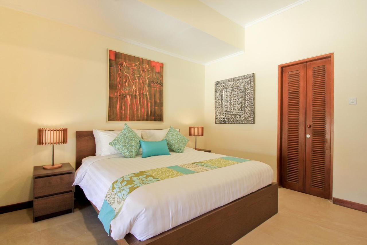 Uma Lima Villa Batu Belig - Close To The Beach Canggu Dış mekan fotoğraf